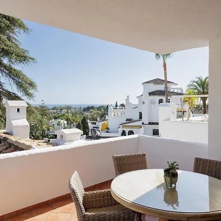 Banus - Banus - Nueva Andalucia - Aldea Blanca Complex - Premium 2br - 2ba - Double Outdoor Terrace - Stunning Sea Views - S Pool - Walk To Centro Plaza Shopping - Ideal For Families *