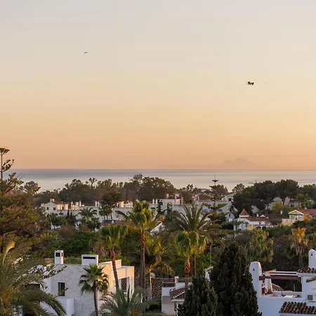 Banus - Banus - Nueva Andalucia - Aldea Blanca Complex - Premium 2br - 2ba - Double Outdoor Terrace - Stunning Sea Views - S Pool - Walk To Centro Plaza Shopping - Ideal For Families Marbella