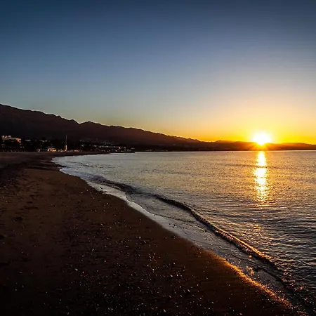Banus - Banus - Nueva Andalucia - Aldea Blanca Complex - Premium 2br - 2ba - Double Outdoor Terrace - Stunning Sea Views - S Pool - Walk To Centro Plaza Shopping - Ideal For Families * Marbella